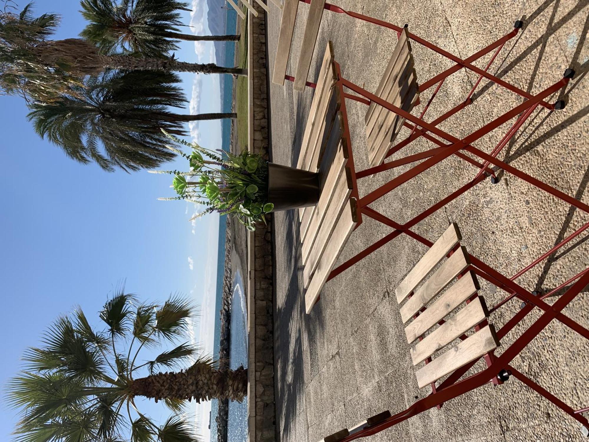 Apartamento Frente Al Mar Pedregalejo Malaga Exterior photo